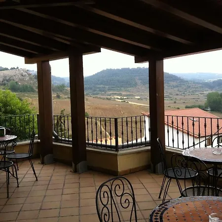 Pensión El Mirador 3*